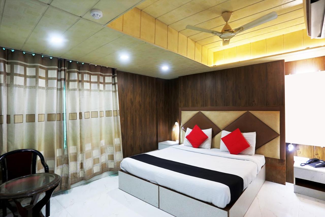 Capital O 23188 Glory Villa นิวเดลี ภายนอก รูปภาพ